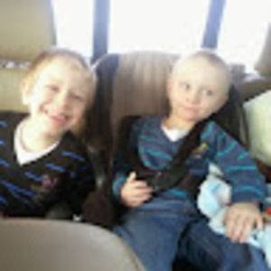 Meet your Posher, Joni